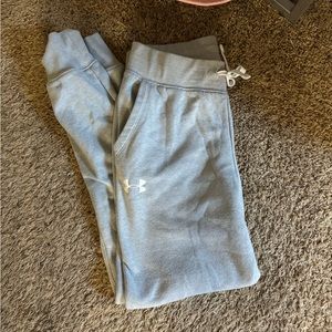 Brand new condition youth xl under armor sweatpants